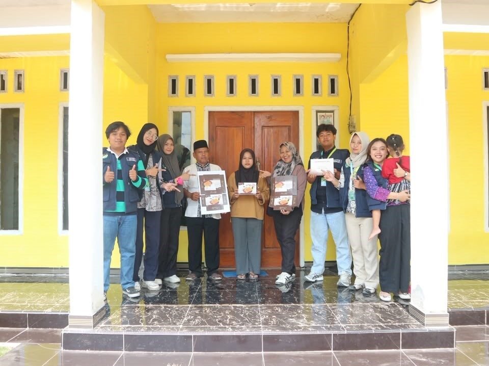 KKN SDG’s Kelompok 48 UPN Veteran Jawa Timur Dorong Penguatan Branding UMKM Ledre Di Dusun Prayungan Desa Purwosari Kabupaten Bojonegoro