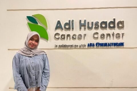 Gambar 1. Mahasiswa dalam kegiatan Pembelajaran Luar Kampus di Adi Husada Cancer Center