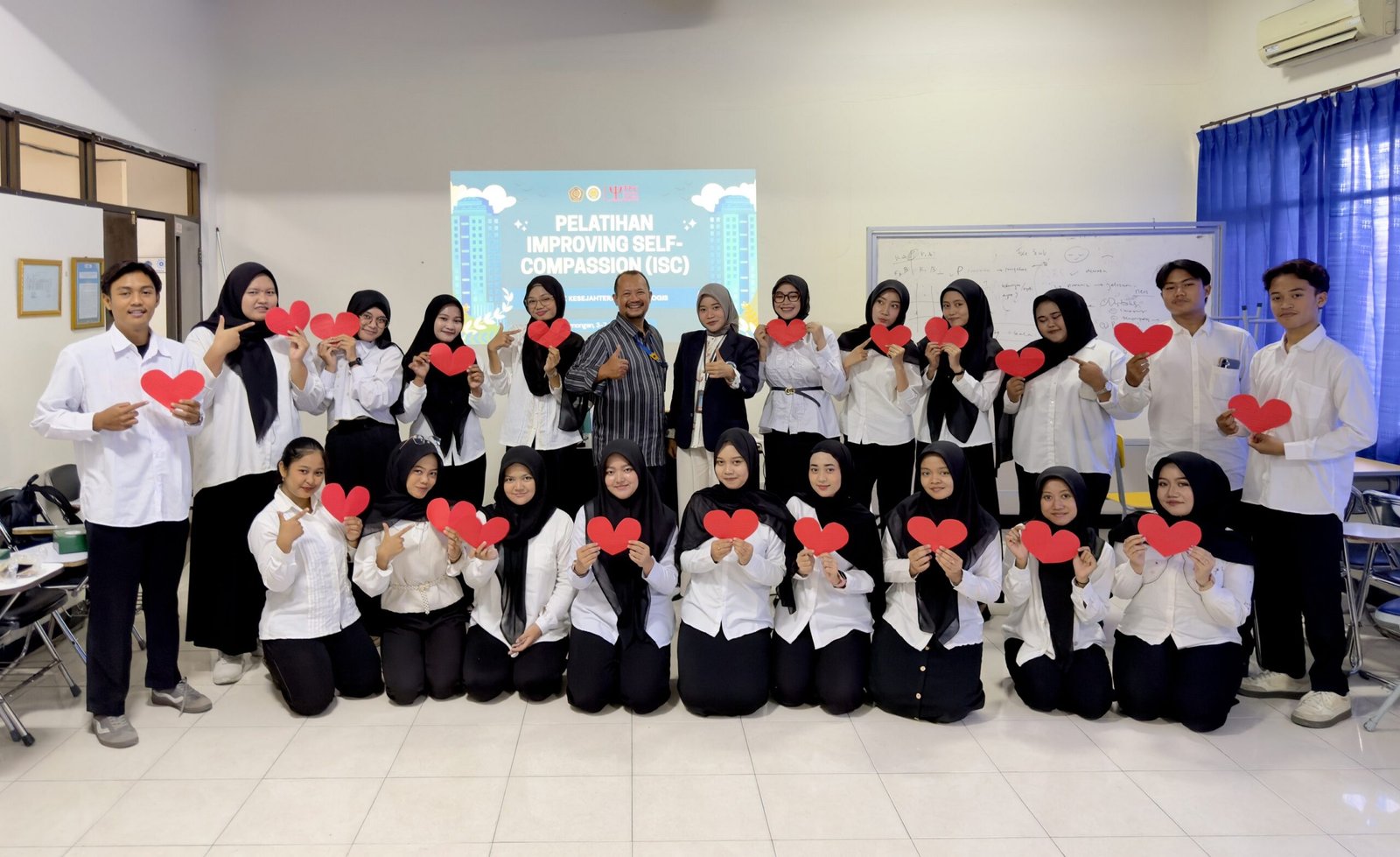 Mahasiswa S2 Psikologi UM Wujudkan SDGs melalui Program ISC untuk Penguatan Kesehatan Mental Mahasiswa UMLA