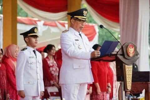 Bupati Madiun Hari Wuryanto memimpin Upacara Kemerdekaan ke-81 Republik Indonesia, Senin (17/8/2026)./dok.DNY-HUM