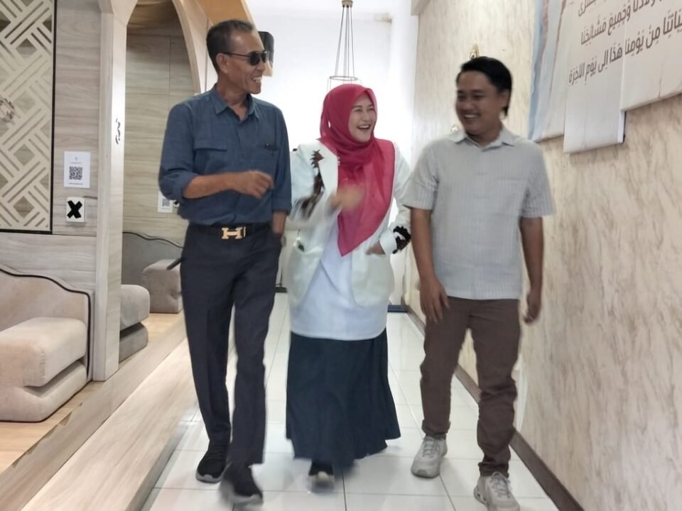 Komisi 4 DPRD Kabupaten Pasuruan Najib Setiawan, Helmi Sudiono Fauzan dan Zakariya