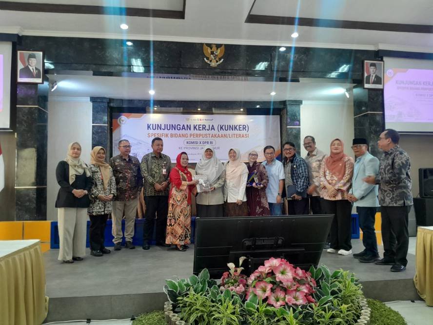 Sri Untari Usulkan Regulasi Perpustakaan Desa ke Komisi X DPR RI