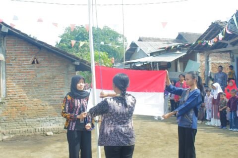 Dokumentasi Merajut Kembali Kebersamaan, KKN dan Warga RT 13 Gandon Barat Hidupkan Kembali Semangat 17 Agustus