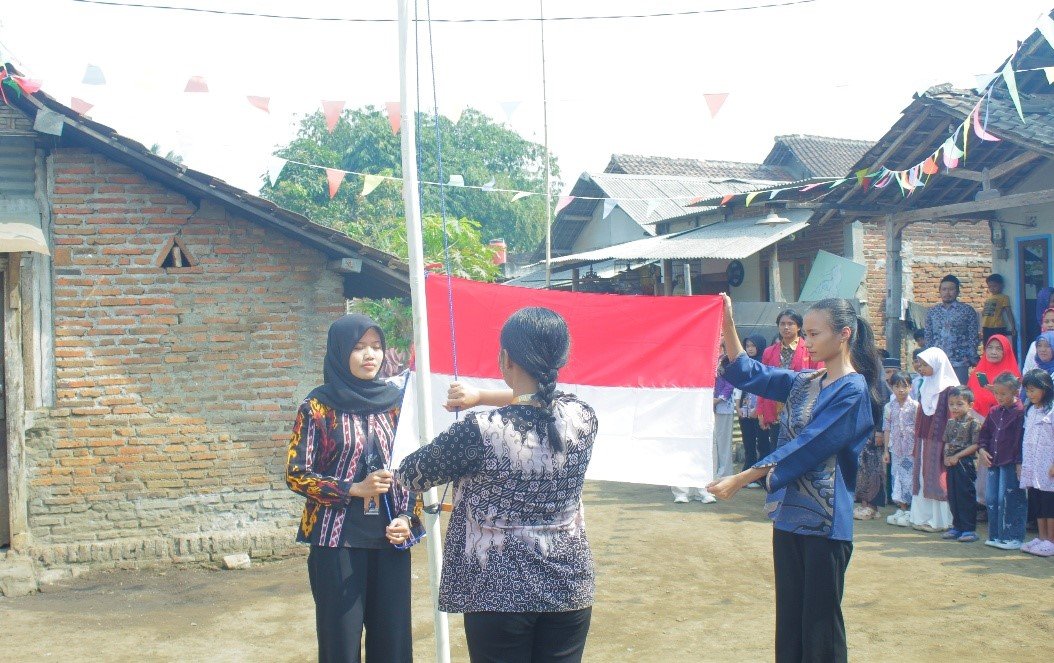 Dokumentasi Merajut Kembali Kebersamaan, KKN dan Warga RT 13 Gandon Barat Hidupkan Kembali Semangat 17 Agustus