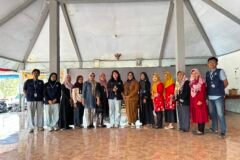 lilin aromaterapi kopi KKN 122 UMM Desa Ampelgading