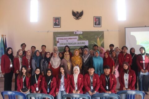 Dokumentasi KKN Berdampak Kelompok 128 Sosialisasi Pemanfaatan Jagung Menjadi Susu Jagung