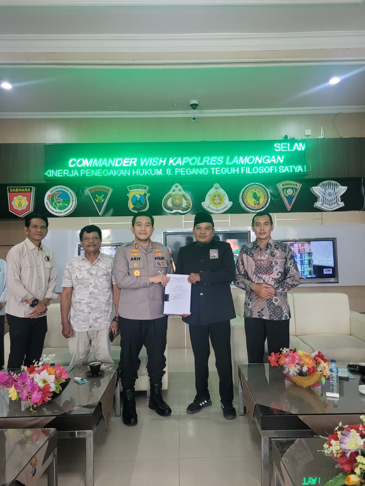 Kapolres Lamongan Berikan Dukungan Penuh Pada PSHT Untuk Bersatu, dengan Ketua Umum Mas Dr Ir Muhammad Taufiq SH MM Msc