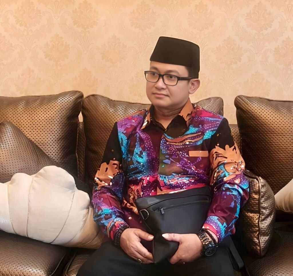 Ketua Umum Kaukus Intelektual Nahdlatul Ulama (NU), Abd. Aziz, menyoroti pentingnya menjaga independensi penyelenggara dan mengembalikan hak suara Muktamirin jelang Muktamar NU ke-35 di Tambakberas, Jombang.