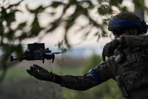 Prancis Batasi Pembelian Senjata Ukraina Non-Eropa dari Dana UE