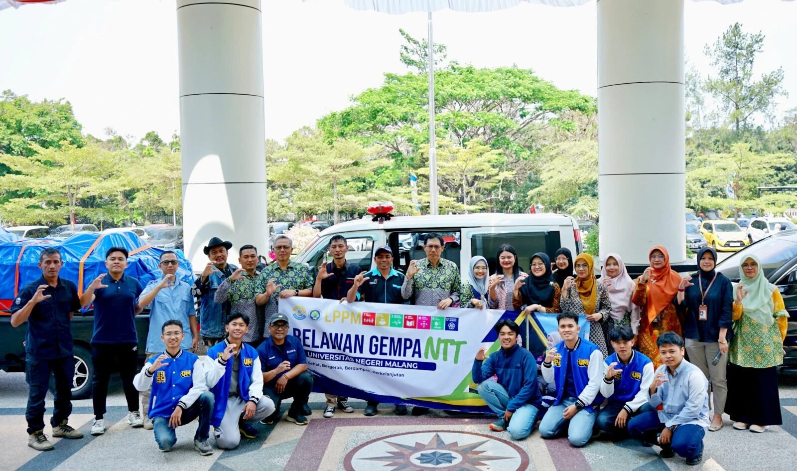 Relawan Gempa UM untuk NTT