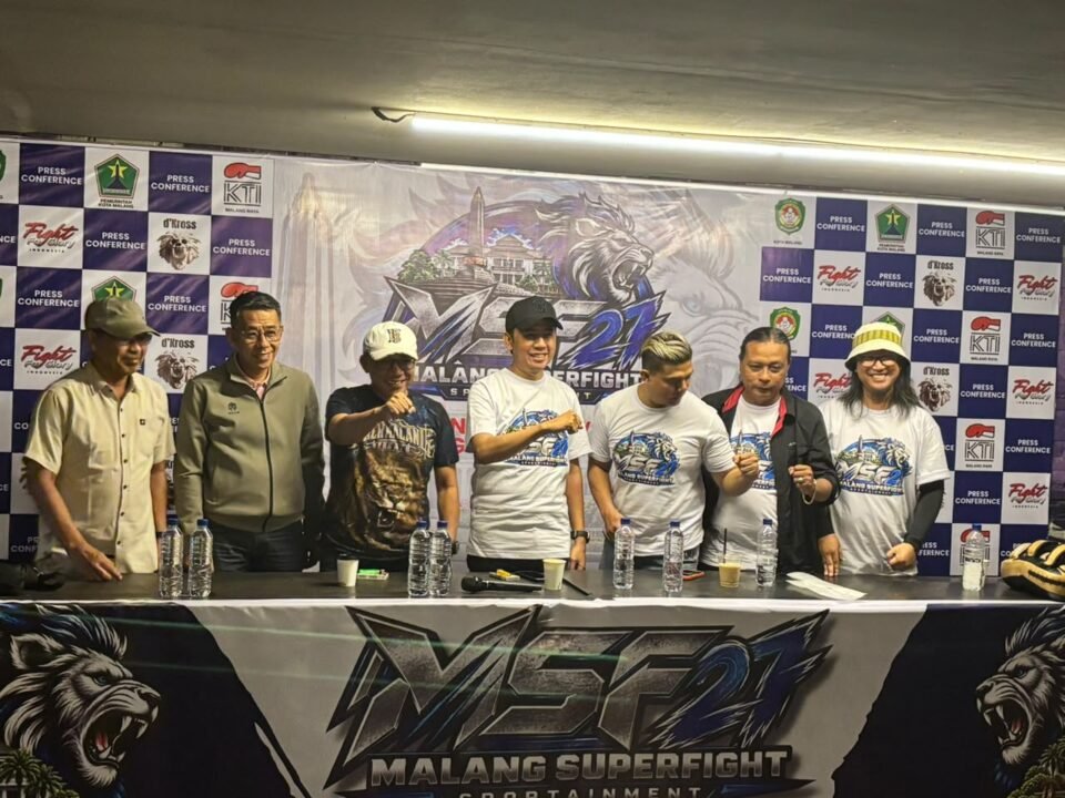Suasana konferensi pers peluncuran kejuaraan tinju Malang Super Fight di hadapan awak media dan atlet