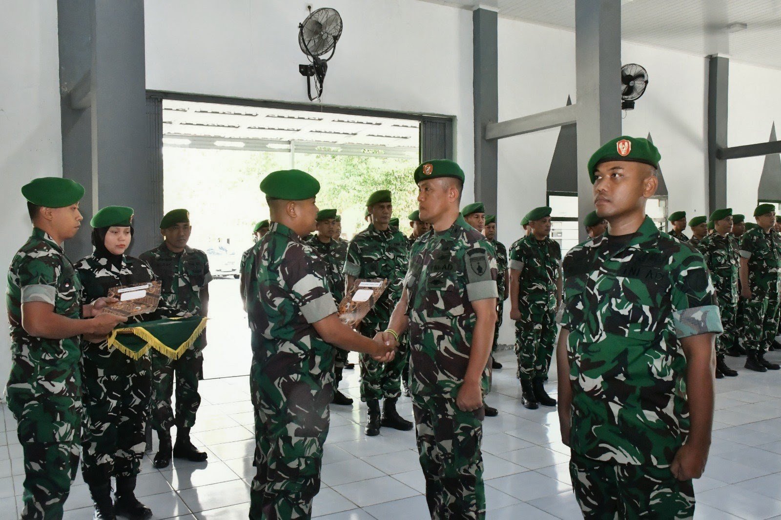 Dandim Ponorogo Pimpin Acara Laporan Korps Pindah Satuan 41 Prajurit