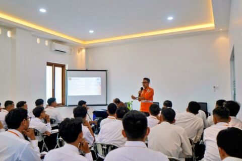 KAI Daop 7 Madiun menggelar diklat kompetensi petugas sebagai penyelaras adanya pembangunan infrastruktur peningkatan keselamatan di perlintasan./dok.HUM-DNY