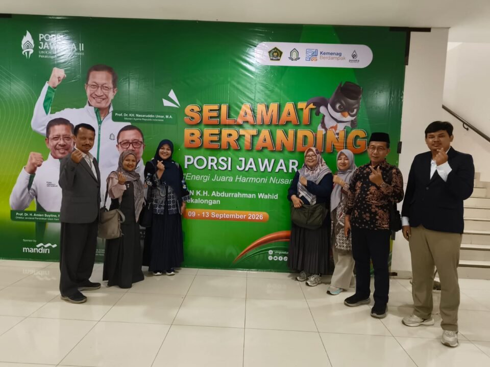 Jajaran dekanat lintas fakultas UIN Malang hadir dalam PORSI Jawara II di UIN KH Abdurrahman Wahid, Pekalongan./dok.UIN Malang