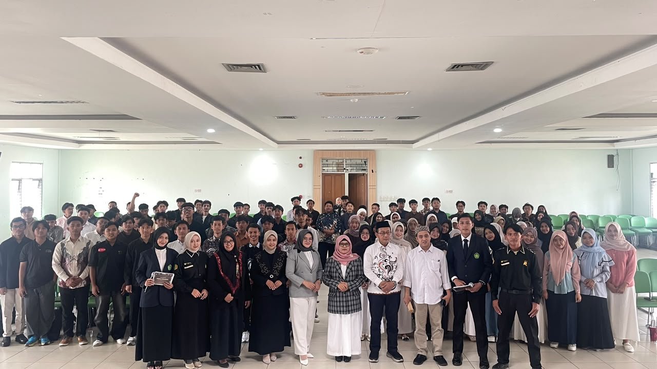 Mahasiswa Fakultas Syariah UIN Malang mendapat pelatihan public speaking untuk meningkatkan kemampuan berkomunikasi./dok.UIN Malang