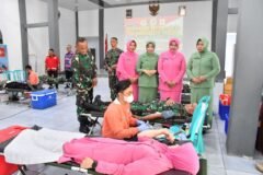 Kodim Ponorogo menggelar Bakti Kesehatan Donor Darah untuk memperingati HUT ke-81 TNI./dok.DNY