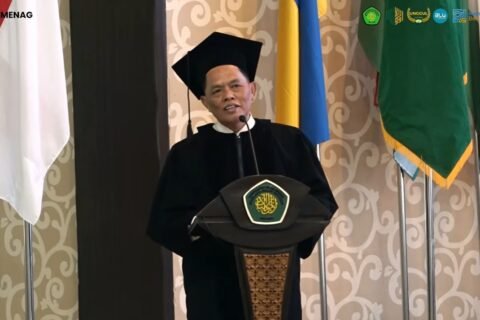Prof Zainul Mahmudi dikukuhkan sebagai Guru Besar Hukum Kewarisan Islam UIN Malang, Rabu (23/9)./dok.UIN Malang