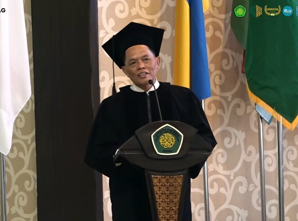 Prof Zainul Mahmudi dikukuhkan sebagai Guru Besar Hukum Kewarisan Islam UIN Malang, Rabu (23/9)./dok.UIN Malang