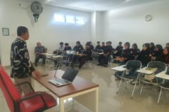 Guest Lecture Dosen Fakultas Syariah UIN Malang membahas Ilmu Hukum di hadapan mahasiswa UIN Gus Dur Pekalongan./dok.UIN Malang