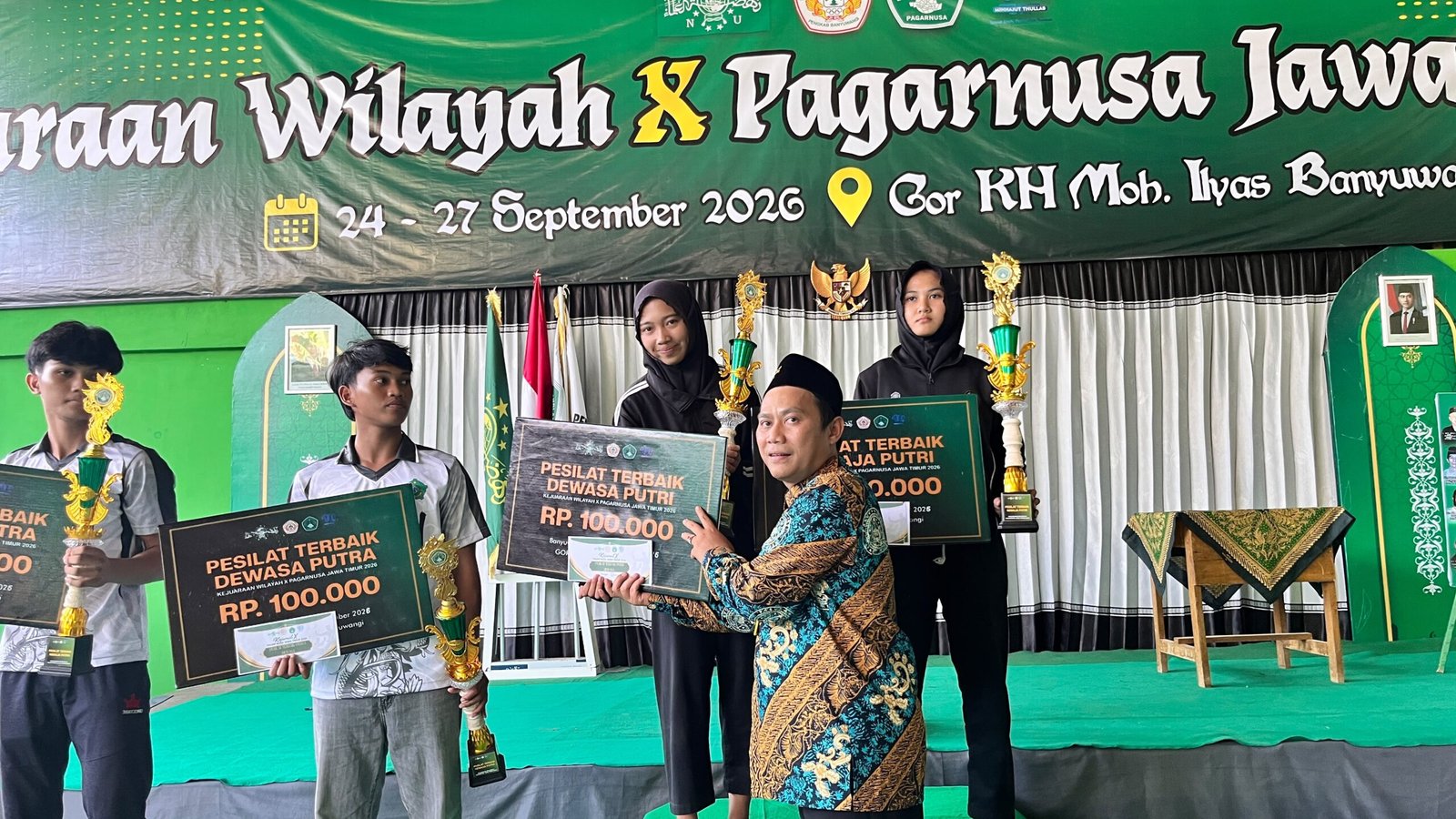 Wakil Pagar Nusa Kabupaten Malang, Aisyah Alya Ummah menjadi Pesilat Terbaik Dewasa Putri Tingkat Jatim 2026./dok.ROF