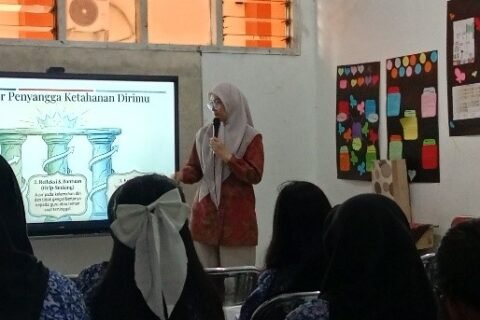Pemaparan Materi Psikoedukasi