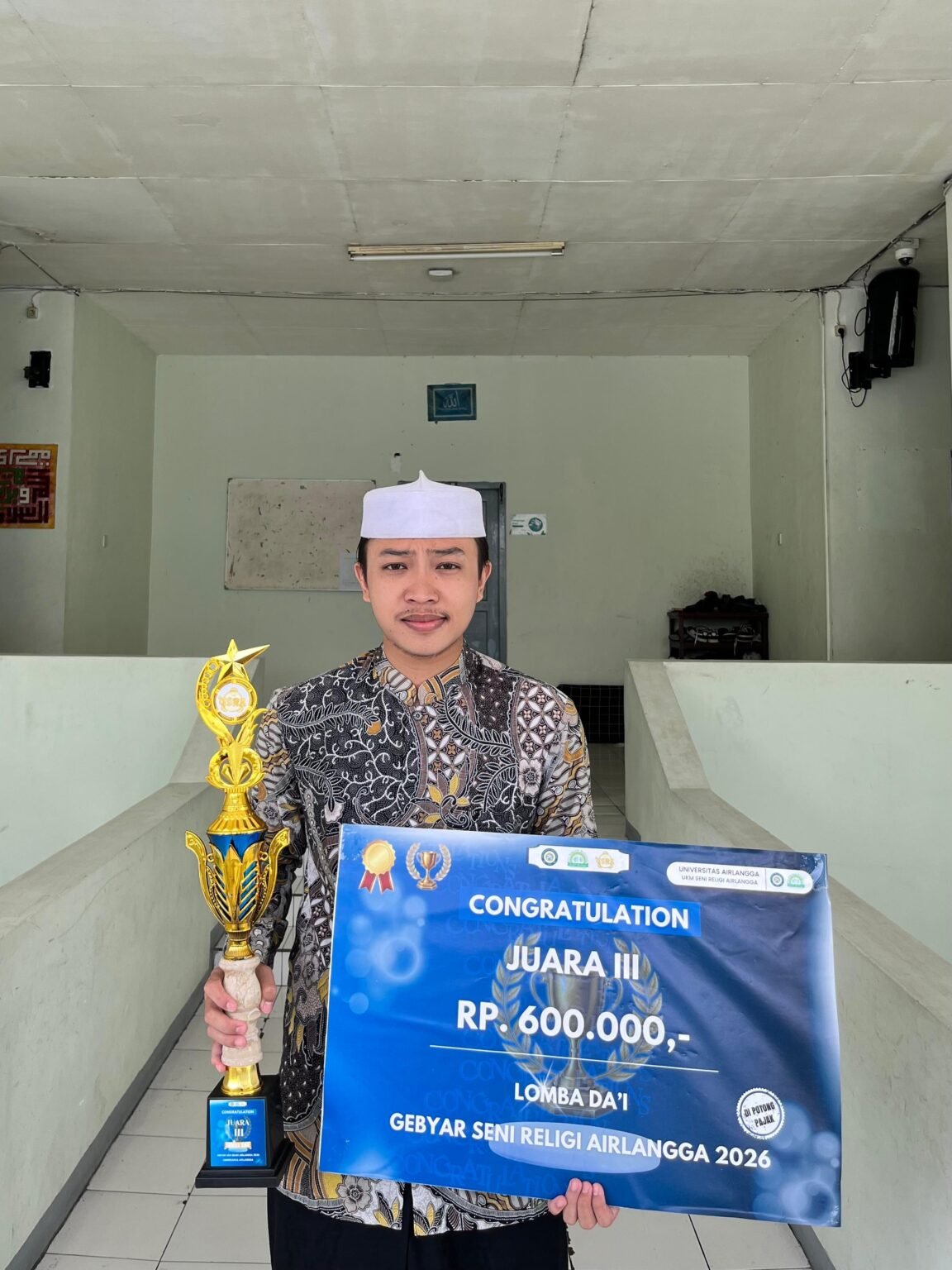 Eka Agustin Fu’adi, Mahasiswa PAI FTIK UIN Malang Raih Juara 3 Da’i Tingkat Nasional di UNAIR