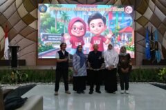 Jajaran pimpinan dan staf FSTeM Universitas Brawijaya berfoto bersama dengan latar belakang kampanye "Brawijaya Hebat, Integritas Kuat!" sebagai wujud nyata keseriusan fakultas dalam membangun Zona Integritas dan pelayanan publik yang transparan.