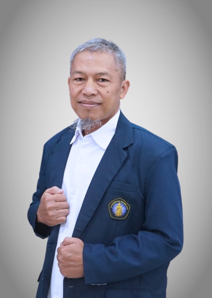 Potret sosok dosen FBiPK Universitas Brawijaya yang turut berperan di balik inovasi teknologi induksi poliploidi pada tanaman bawang merah, Dr. Darmawan Saptadi, S.P., M.P.