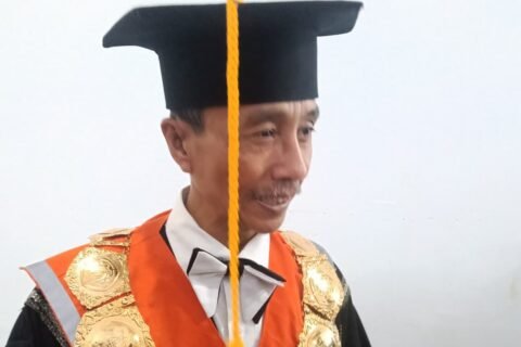 Direktur Polinema Ir. Supriatna Adhisuwignjo menegaskan kesiapan kampusnya menyokong wacana kuliah gratis PTN dengan data kebutuhan riil pembiayaan pendidikan.