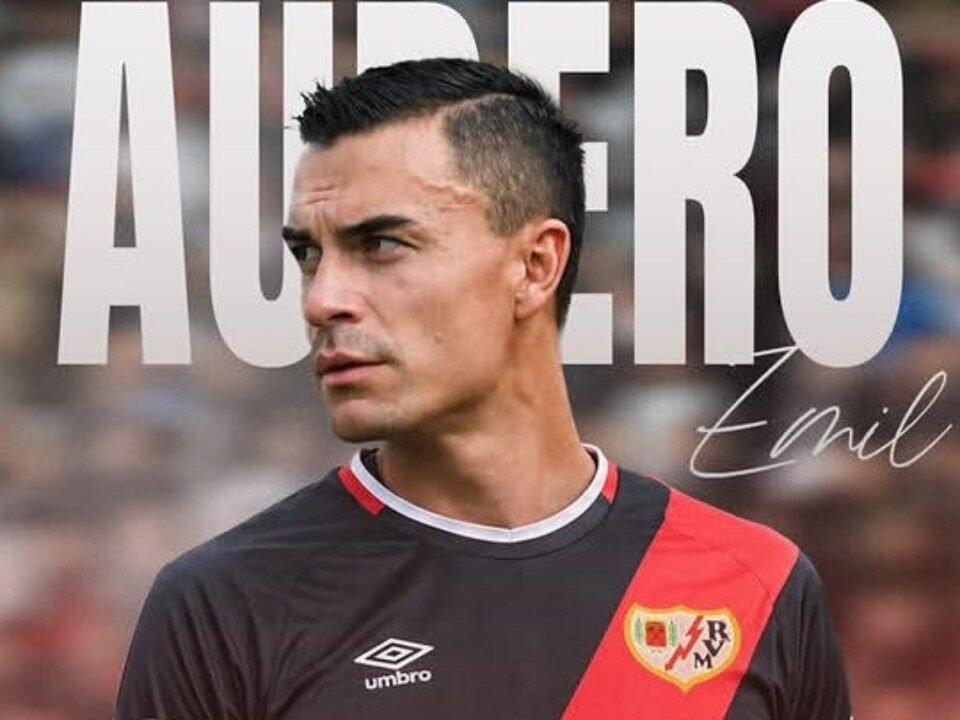 Kiper Timnas Indonesia, Emil Audero Mulyadi resmi diperkenalkan Rayo Vallecano sebagai pemain baru musim 2026/27 dari Como./Instagram @rayovallecano