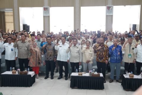Sinergi kuat sukseskan agribisnis nasional! Manajemen PT Fery Agung Corindotama (Feraco) berfoto bersama jajaran pejabat Kementan, Pemkot Batu, pengurus KTNA, serta ribuan delegasi dalam pembukaan Rembug Paripurna KTNA Nasional dan KTNA Agro Expo 2026 di Kota Batu.