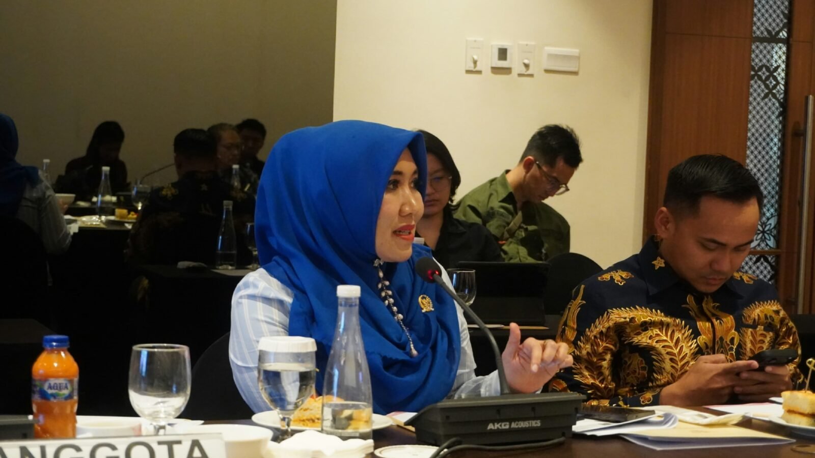 Anggota DPD RI, Lia Istifhama (Ning Lia), saat memaparkan pandangannya terkait perlindungan daya beli masyarakat dan pemerataan ekonomi dalam agenda Focus Group Discussion (FGD) MPR RI di Jakarta.