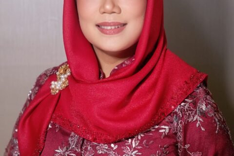 Ketua Komisi E DPRD Jawa Timur Dr. Sri Untari Bisowarno, M.A.P., menyampaikan belasungkawa atas berpulangnya maestro seni kontemporer Mohammad Guruh Irianto Soekarnoputra, Sabtu (26/9/2026).