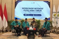 Ketua Tim LPQ Kanwil Kemenag Jatim Luqman Hakim bersama jajaran pengurus FKPQ Jatim saat pembukaan Workshop Intensif Digital Dakwah & Personal Branding di Pesantren Digipreneur Al Yasmin, 26–27 September 2026.