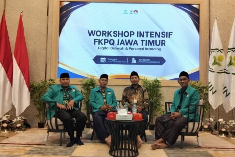 Ketua Tim LPQ Kanwil Kemenag Jatim Luqman Hakim bersama jajaran pengurus FKPQ Jatim saat pembukaan Workshop Intensif Digital Dakwah & Personal Branding di Pesantren Digipreneur Al Yasmin, 26–27 September 2026.