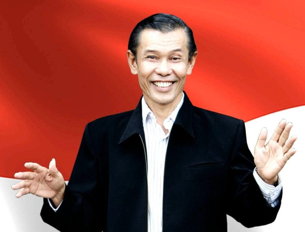 Penulis, Yousri Nur Raja Agam.