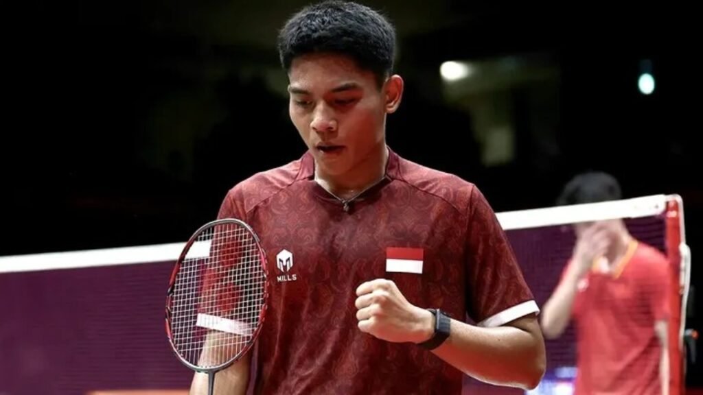 Moh Zaki Ubaidillah meraih kemenangan atas Weng Hong Yang dari Cina untuk memastikan Indonesia meraih emas perdana di Asian Games 2026./Instagram @badminton.ina