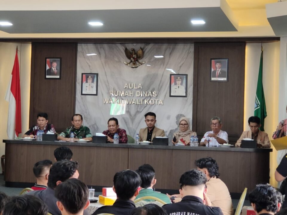 Suasana pelaksanaan Seminar Implementasi Asta Cita Presiden RI yang digelar oleh DPC PERMAHI Jambi di Aula Rumah Dinas Wakil Wali Kota Jambi, Jumat (4/9/2026).