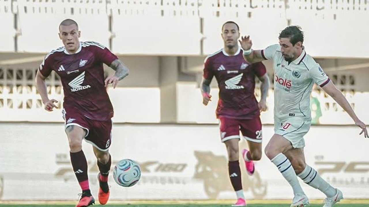 Pertandingan PSM Makassar vs Arema FC di Parepare (13/9) pada pekan kedua BRI Super League 2026/27 berakhir tanpa pemenang./Instagram @aremafcofficial