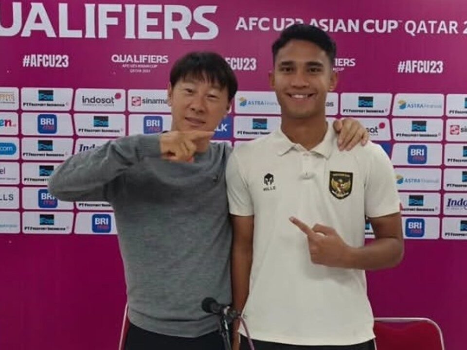 Usai terpisah hampir 2 tahun, Shin Tae-yong dan Marselino Ferdinan kini setim di Persija Jakarta./Instagram @shintaeyong7777