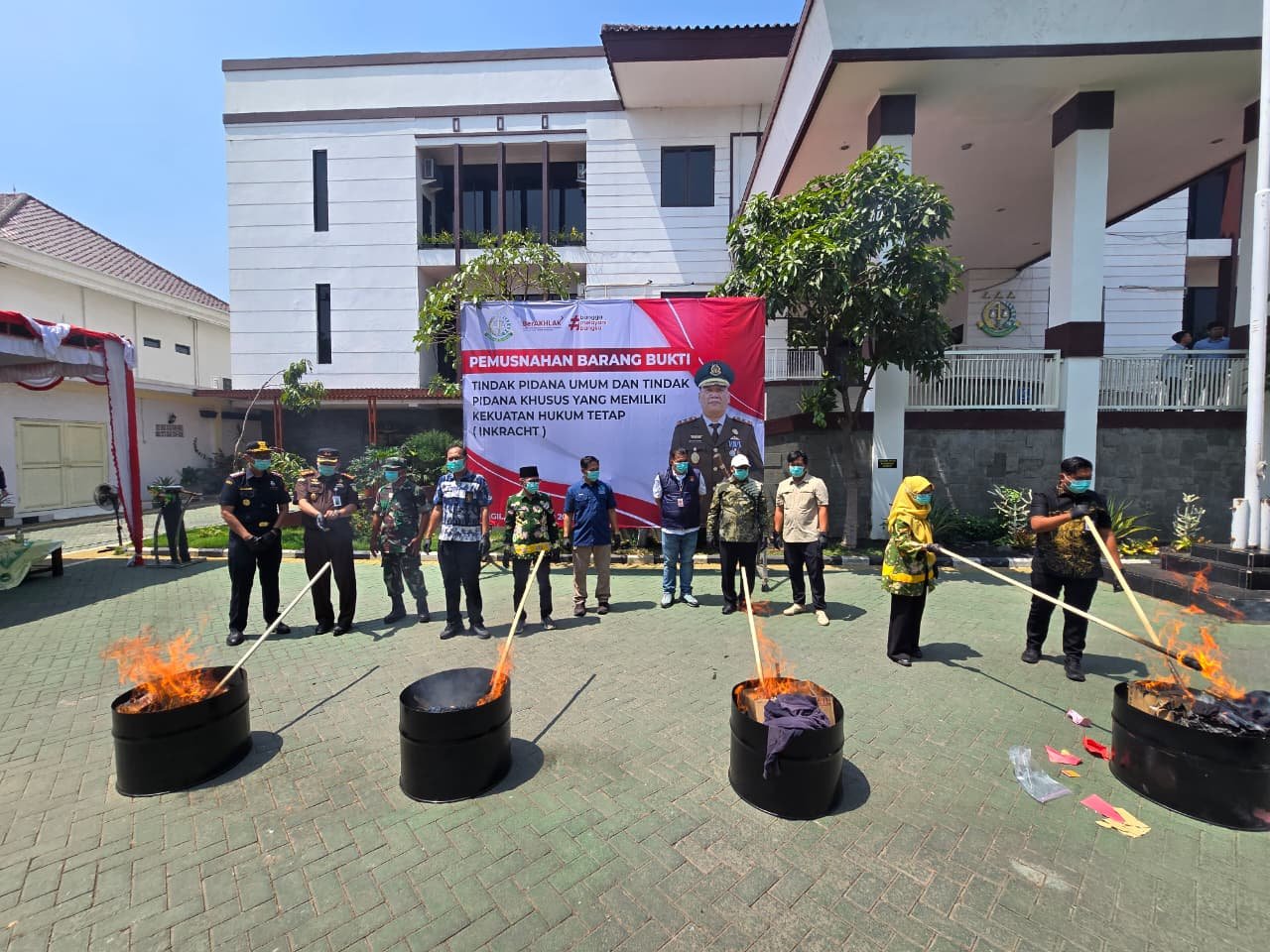 Kejari Pasuruan Musnahkan Sebanyak 5,2 Kg Sabu Dan 40 Ribu Pil Koplo Periode Mei hingga Oktober 2026