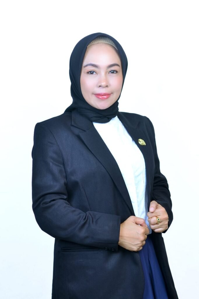 Ita Hidayatus Sholihah, S.Ag., M.M. (Kabiro AAKK UIN Malang)