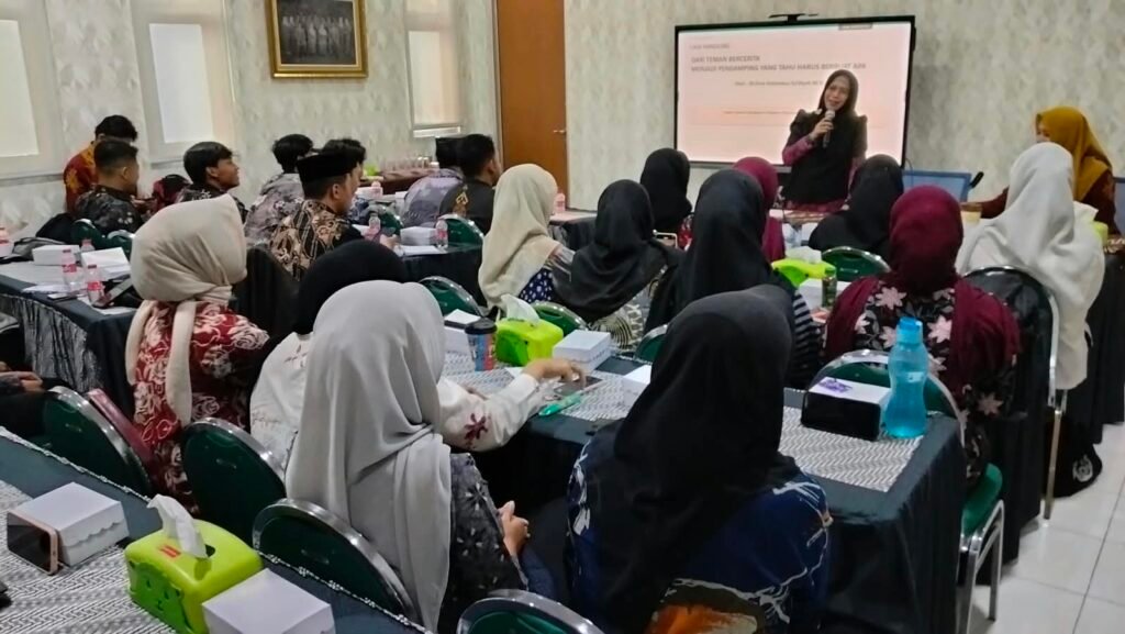 Pelatihan Konselor Sebaya di Fakultas Syariah UIN Malang ditutup pada Jumat (9/10)./dok.UIN Malang