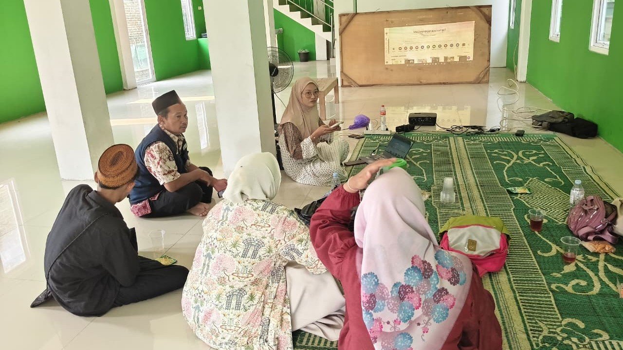 LTN MWCNU Widodaren Ngawi menyemarakkan HSN 2026 dengan Pelatihan Canva untuk dakwah digital./dok.QONY