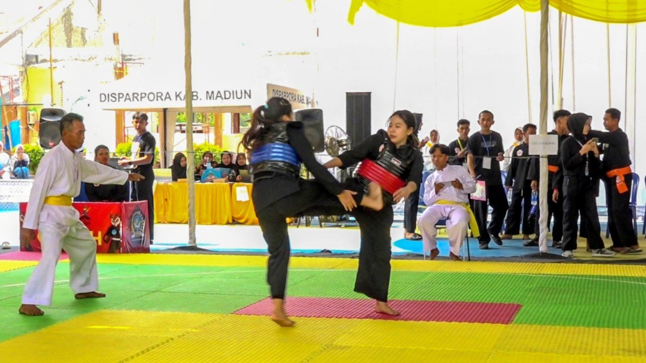 Turnamen SMAPI Silat Cup I di SMA Negeri Pilangkenceng Madiun 2026 resmi digelar (12/10)./dok.DNY-Kominfo