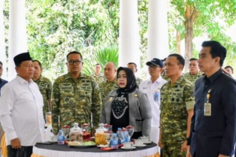 Dandim Ponorogo menghadiri audiensi tim Verval KDKMP Mabes TNI bersama Plt Bupati Ponorogo, Selasa (20/10)./dok.DNY
