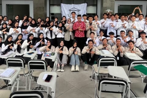 WD III Miftahul Huda menghadiri pembukaan rekrutmen anggota Ladec Fakultas Syariah UIN Malang 2026–2027, mahasiswa diajak kritis dan elegan./dok.UIN Malang