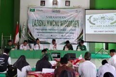 Momen Hari Santri Nasional 2026, NU Care MWCNU Widodaren Ngawi menggelar sarasehan untuk penguatan kelembagaan dan transparansi ZIS (24/10)./dok.Qony