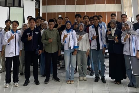 Mahasiswa antusias mengikuti Sekolah Naskah Akademik dan Legislatif dari SEMA Fakultas Syariah UIN Malang (31/10)./dok.UIN Malang
