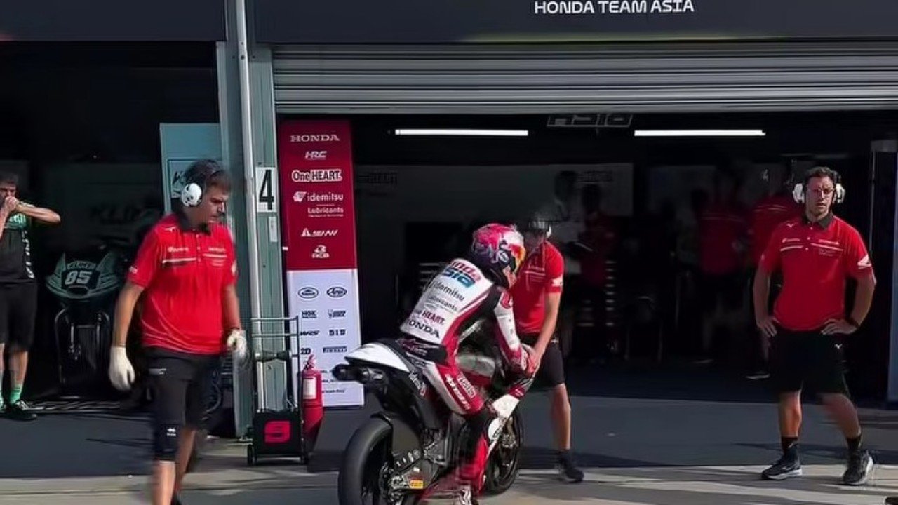 Veda Pratama lolos Q2 Moto3 Malaysia 2026 dari sesi practice Jumat (30/10) di Sepang./Instagram @honda_team_asia